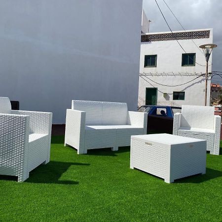 Beach House Tajao La Jaca Экстерьер фото
