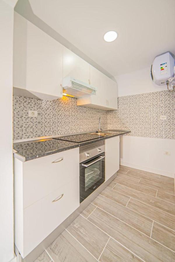 Beach House Tajao La Jaca Экстерьер фото